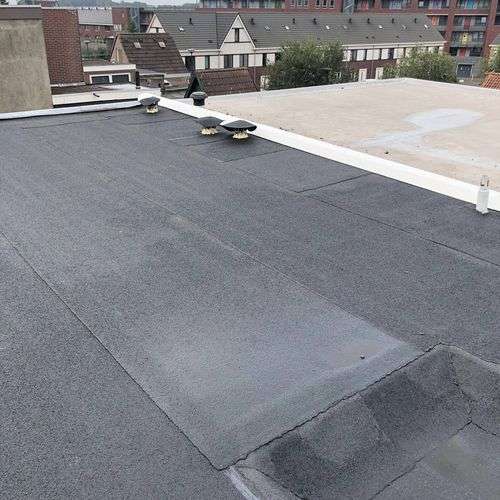 Een nieuw bitumen dak in Zuidhorn Een nieuw bitumen dak in Zuidhorn